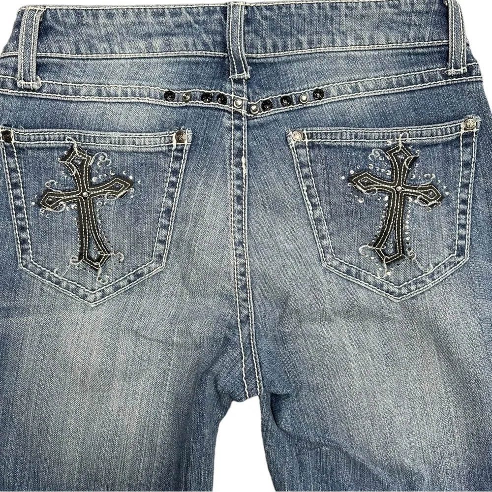 Rock 47 Embellished Cross Pocket Wrangler Bootcut Jeans - Picture 9 of 14
